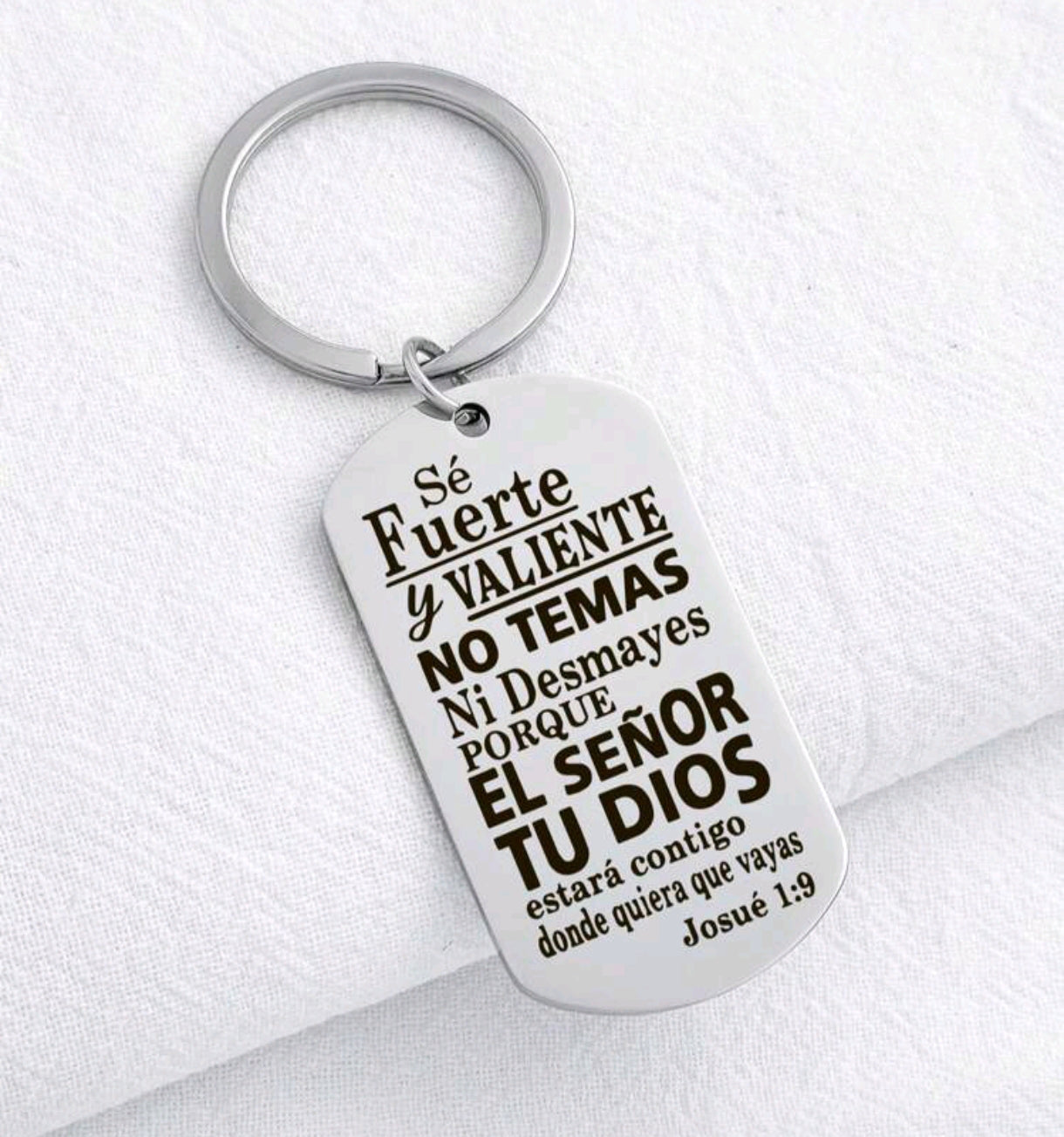 Llavero "Sé fuerte y valiente"